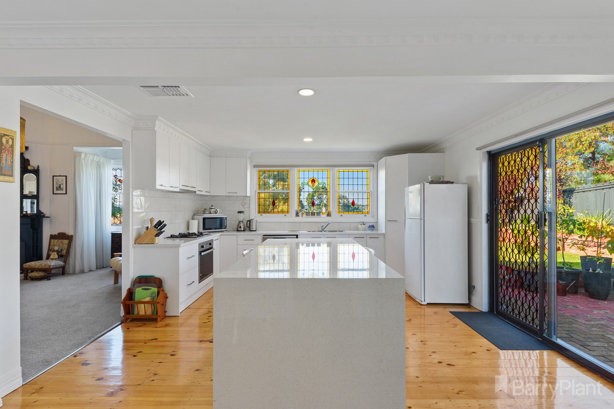 165 Don Street, Bendigo, VIC 3550 - Thumbnail 2 - 14/04/2021