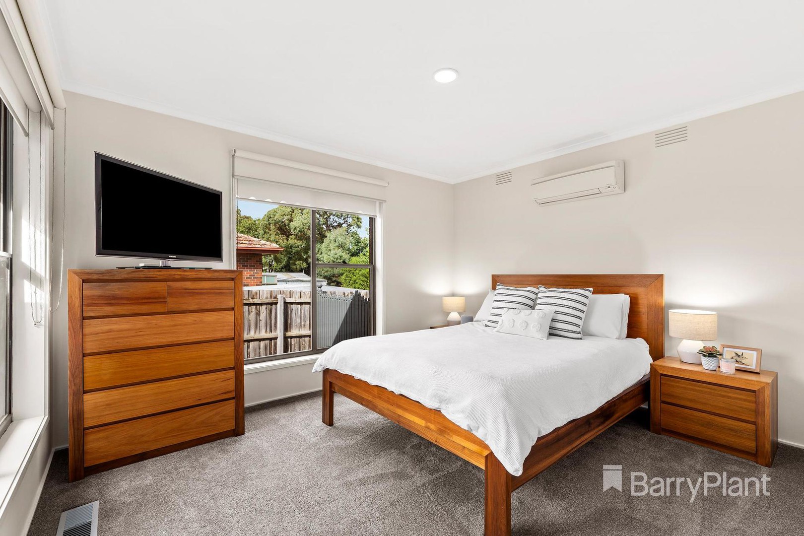 4 Winifred CourtSouth Morang, VIC 3752, South Morang - Thumbnail 6