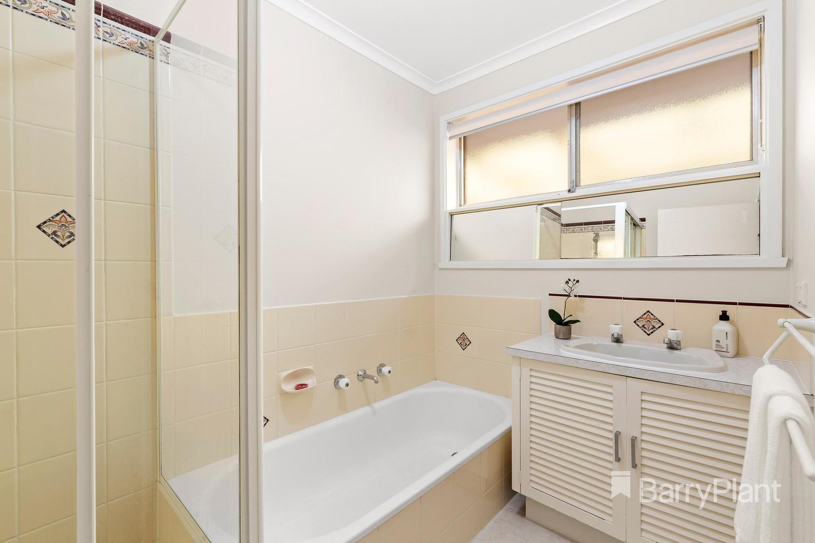 4 Winifred CourtSouth Morang, VIC 3752, South Morang - Thumbnail 7