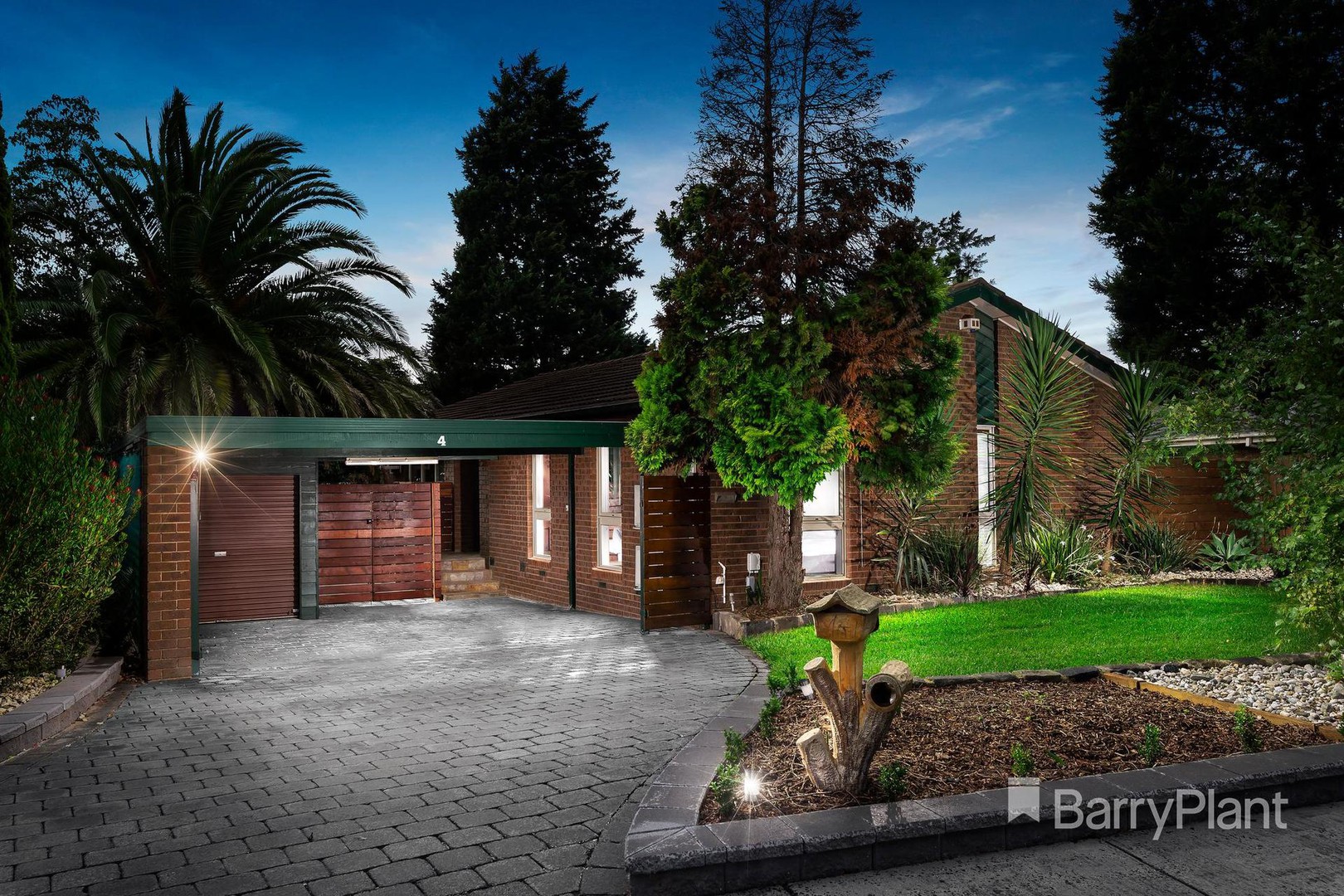 4 Septimus CloseMill Park, VIC 3082