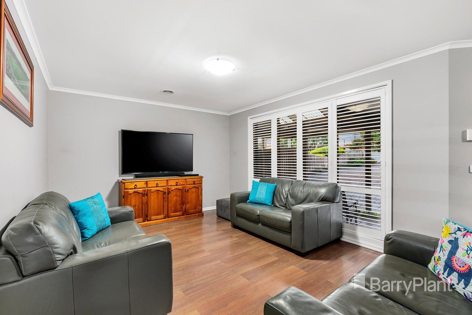 323 Findon Road, Epping, VIC 3076 - Thumbnail 2 - 14/04/2021