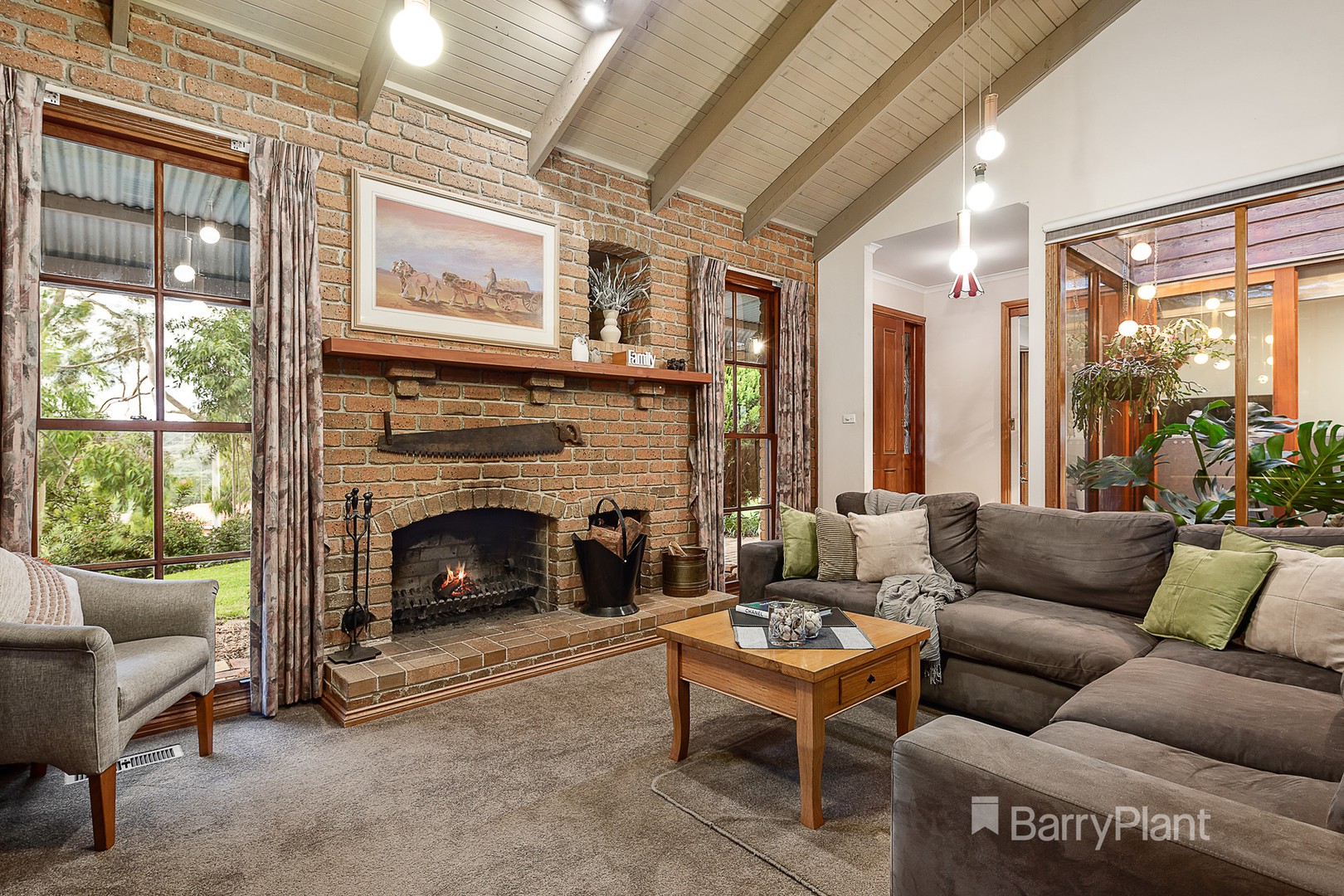 24 Nillumbik SquareDiamond Creek, VIC 3089, Diamond Creek - Thumbnail 2