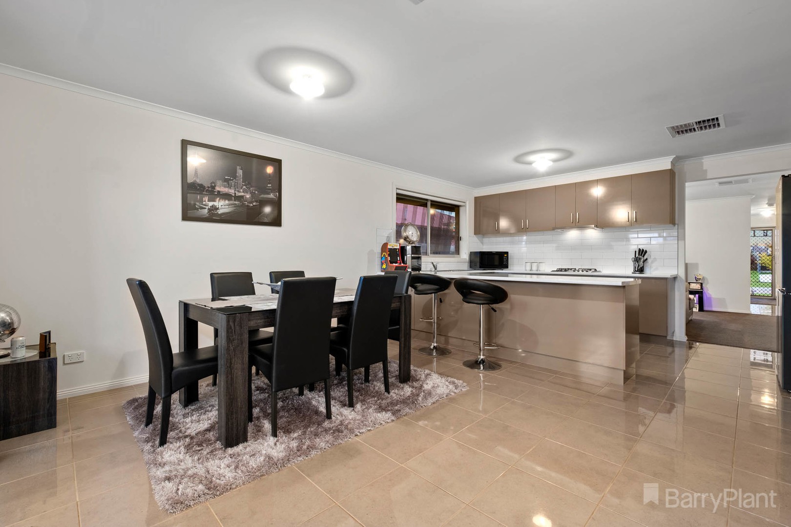 19 Goshawk Drive, Pakenham, VIC 3810 - Thumbnail 1 - 15/04/2021