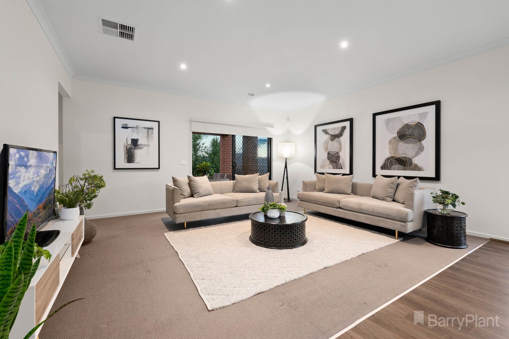 21 Bella Vista CrescentPakenham, VIC 3810, Pakenham - Thumbnail 3