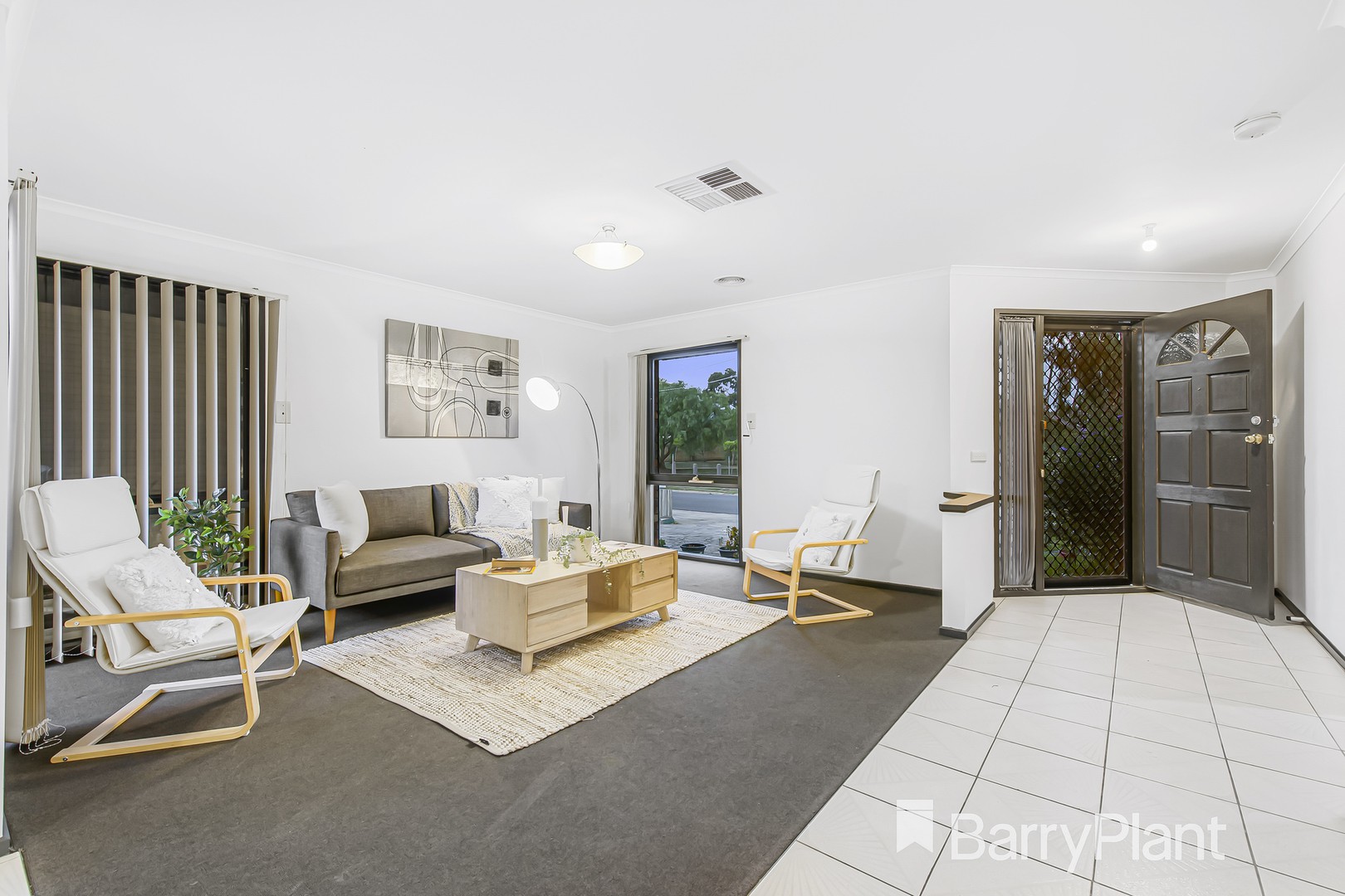 11 Golden Square CrescentHoppers Crossing, VIC 3029, Hoppers Crossing - Thumbnail 2