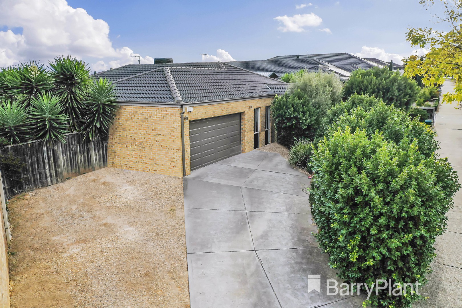 15 Roslyn Park DriveHarkness, VIC 3337, Harkness - Thumbnail 2