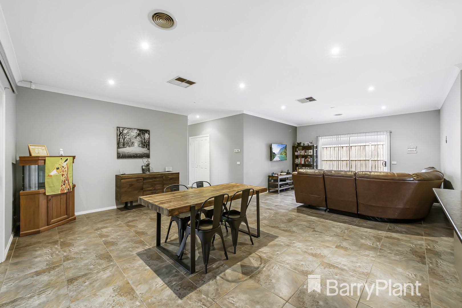 15 Roslyn Park DriveHarkness, VIC 3337, Harkness - Thumbnail 5