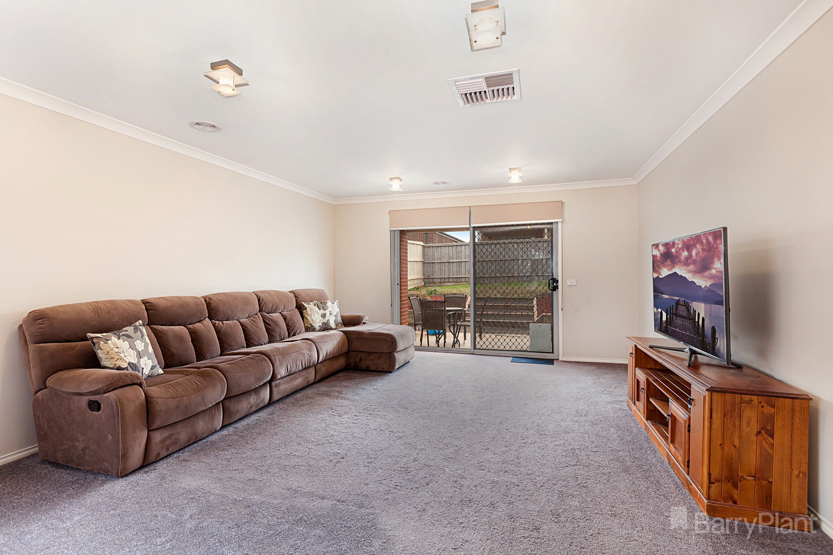 16 Zenith RoadBeveridge, VIC 3753, Beveridge - Thumbnail 7