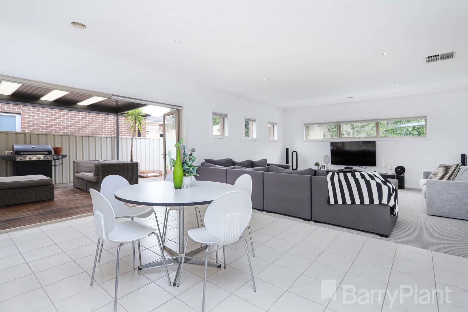 20 Clare BoulevardGreenvale, VIC 3059, Greenvale - Thumbnail 6