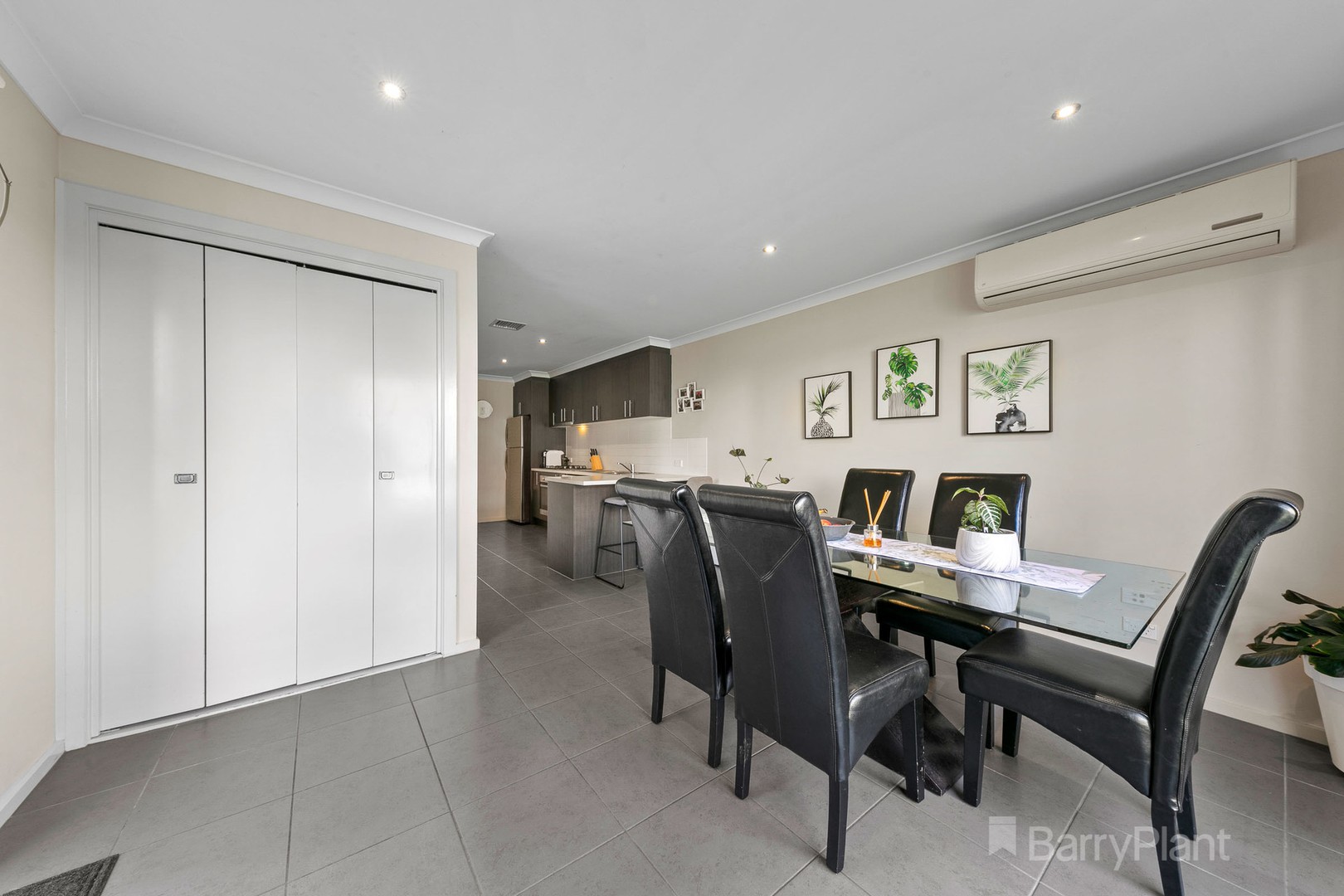 10 Bluestone StreetPakenham, VIC 3810, Pakenham - Thumbnail 5