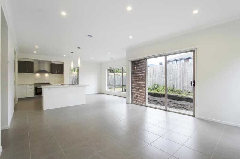 2/97 Albert Street, Mordialloc, VIC 3195 - Thumbnail 2 - 20/04/2021