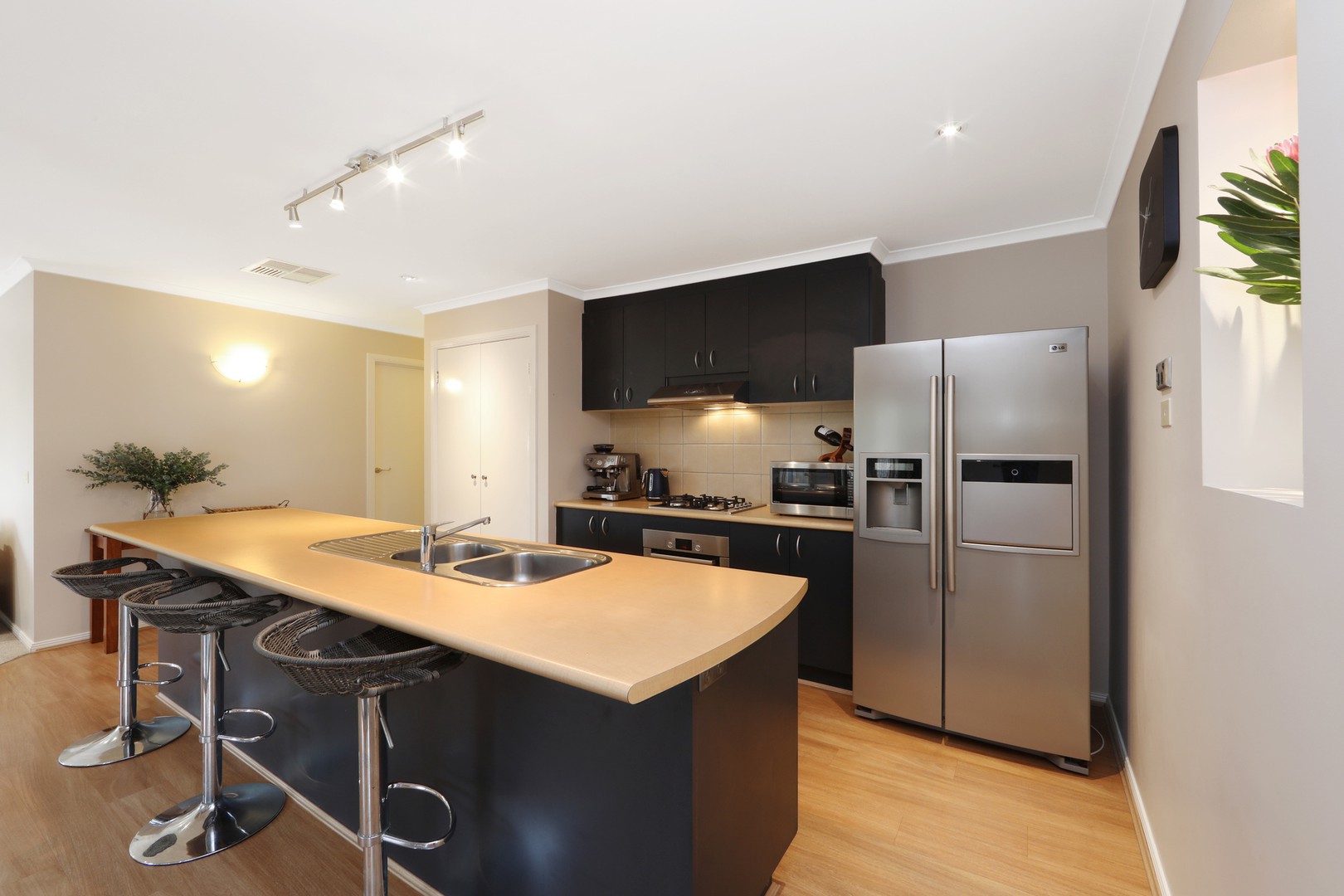 44 Victoria Knox AvenueRowville, VIC 3178, Rowville - Thumbnail 3