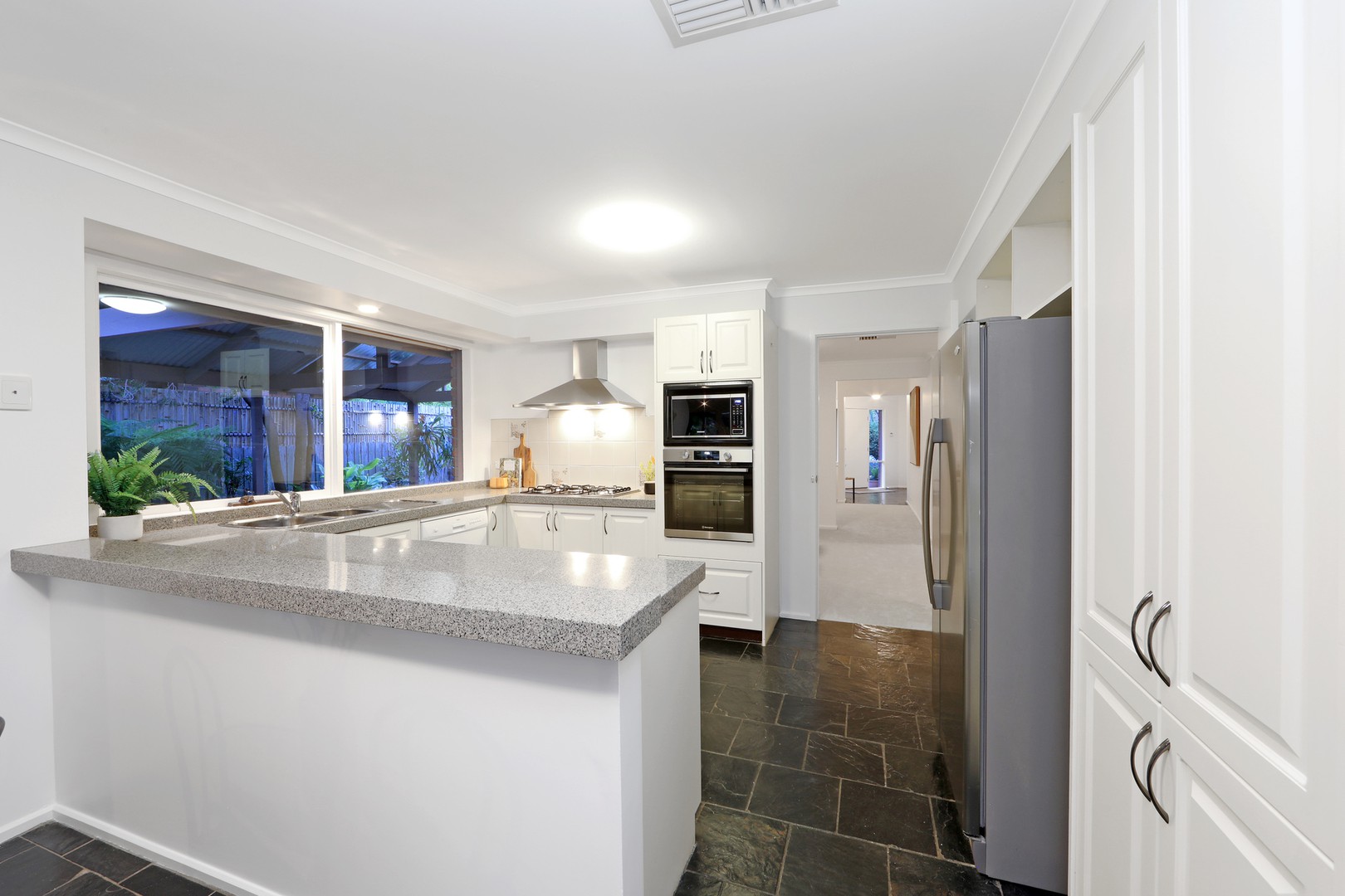 53 Superior AvenueRowville, VIC 3178, Rowville - Thumbnail 4