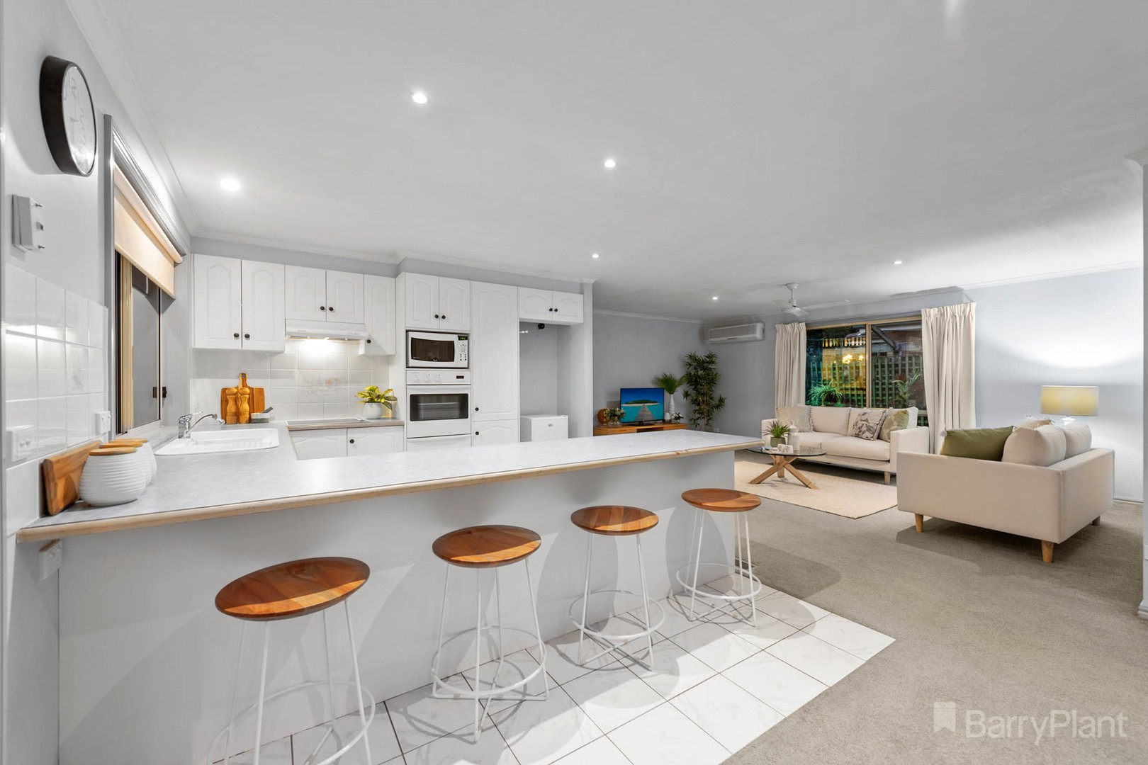 4 Aberdeen HeightsPakenham, VIC 3810, Pakenham - Thumbnail 3