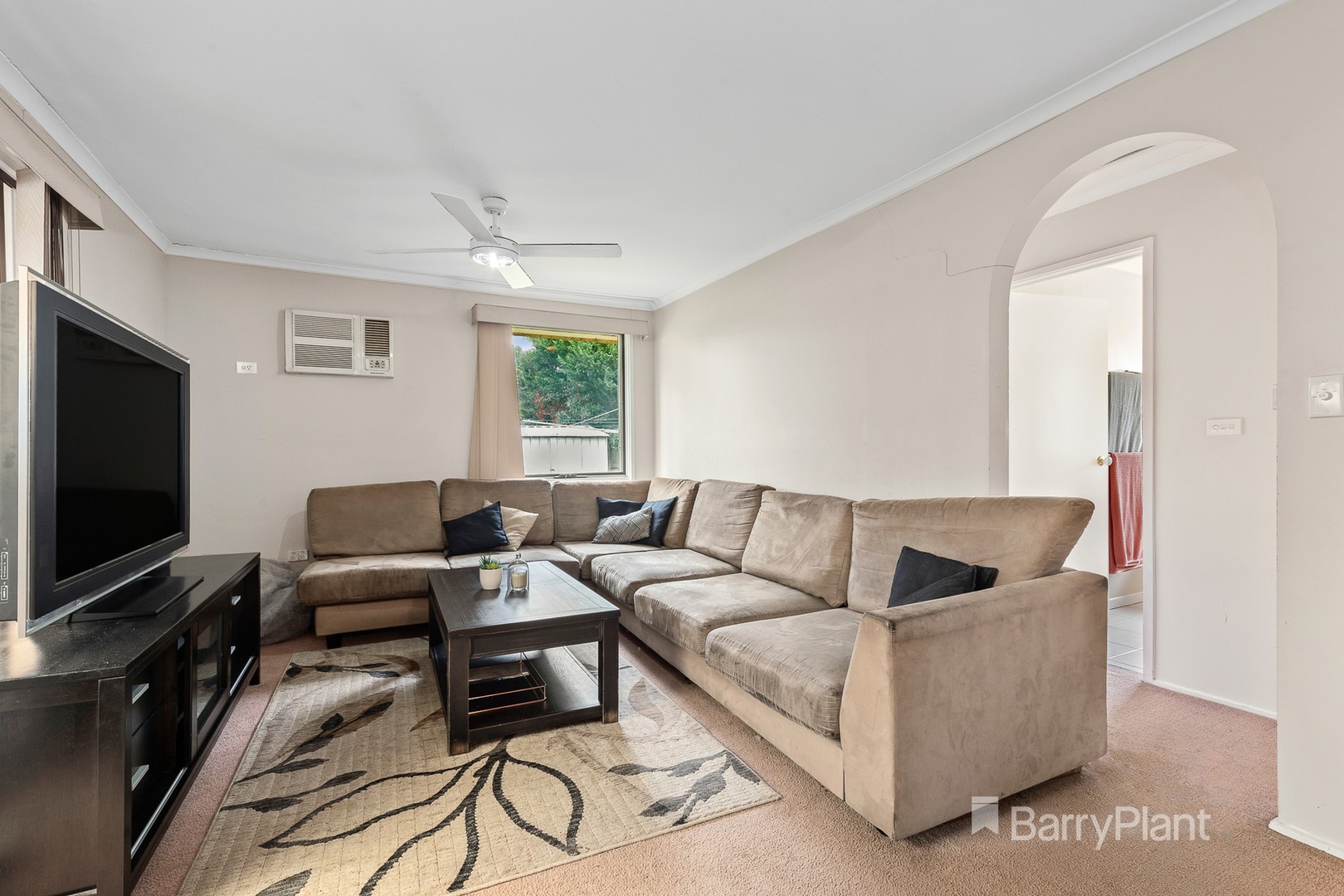 8 Westwood DriveBayswater North, VIC 3153, Bayswater North - Thumbnail 2