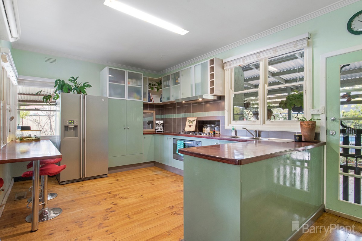 1 Lazarus StreetWest Bendigo, VIC 3550, West Bendigo - Thumbnail 3