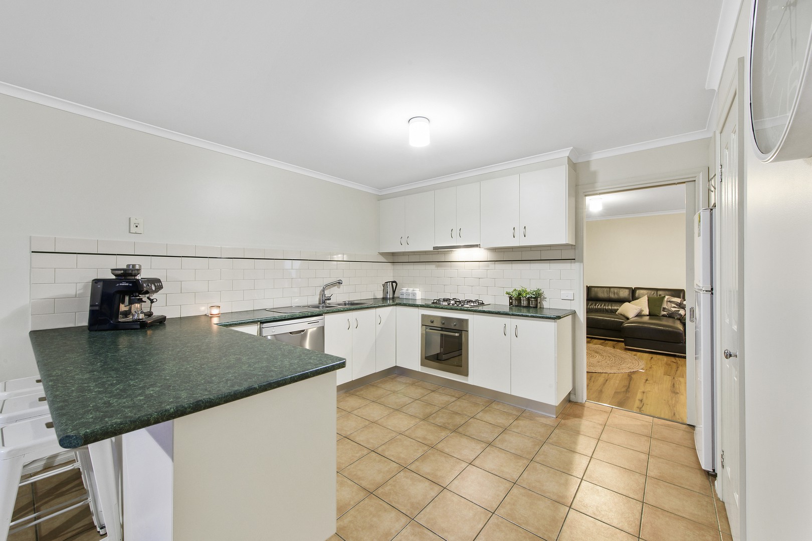 1/13 Jade WayHillside, VIC 3037, Hillside - Thumbnail 4