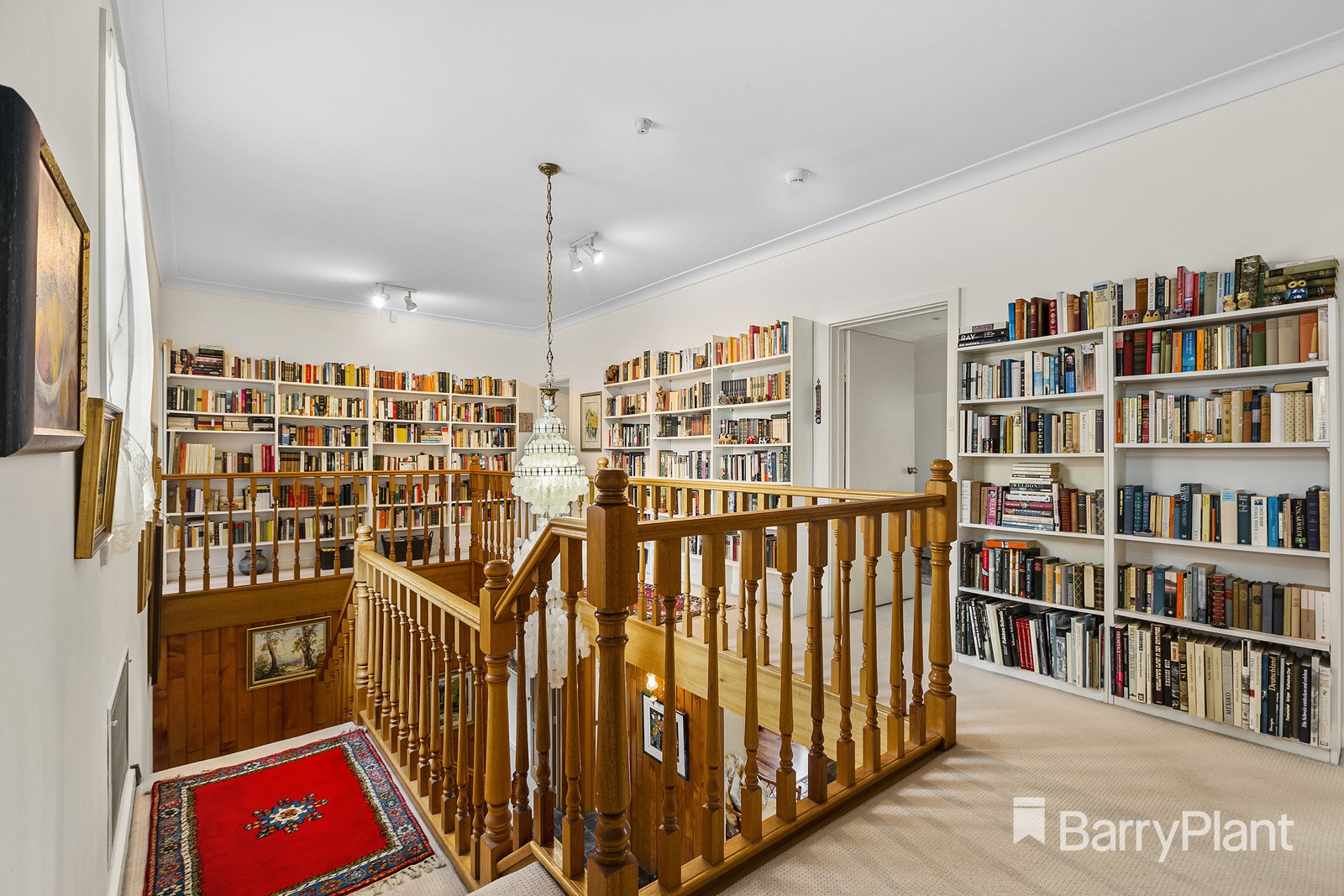 18 Hertford CrescentWheelers Hill, VIC 3150, Wheelers Hill - Thumbnail 5