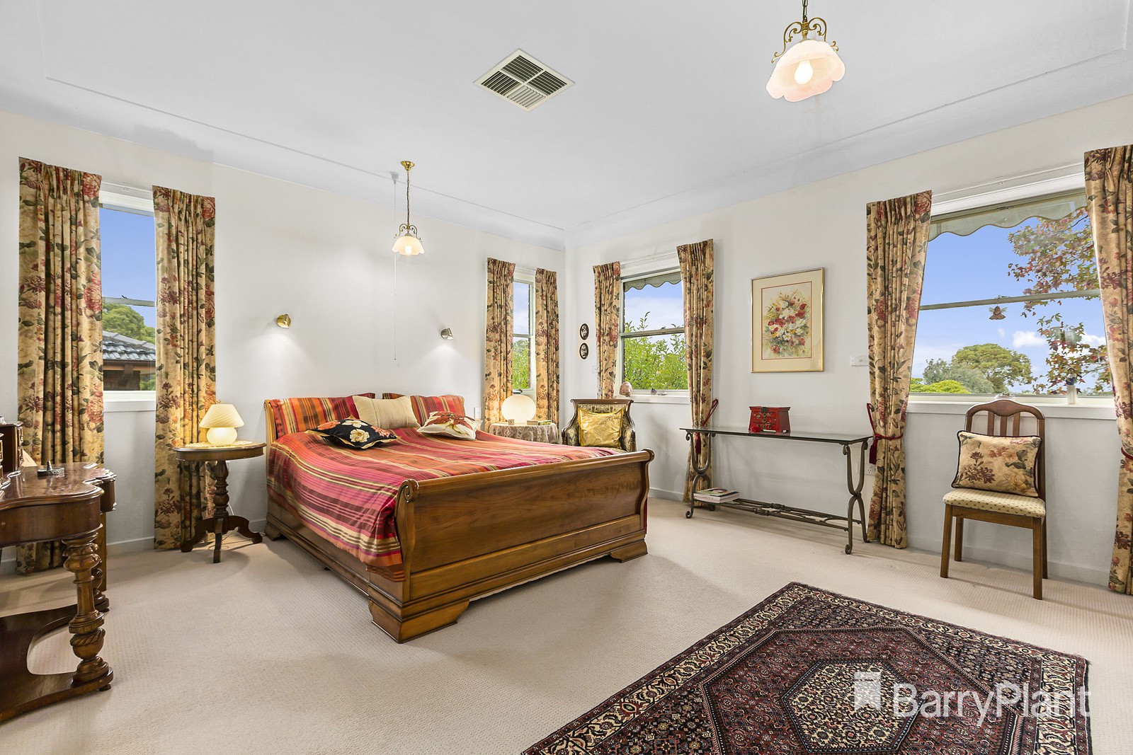 18 Hertford CrescentWheelers Hill, VIC 3150, Wheelers Hill - Thumbnail 6