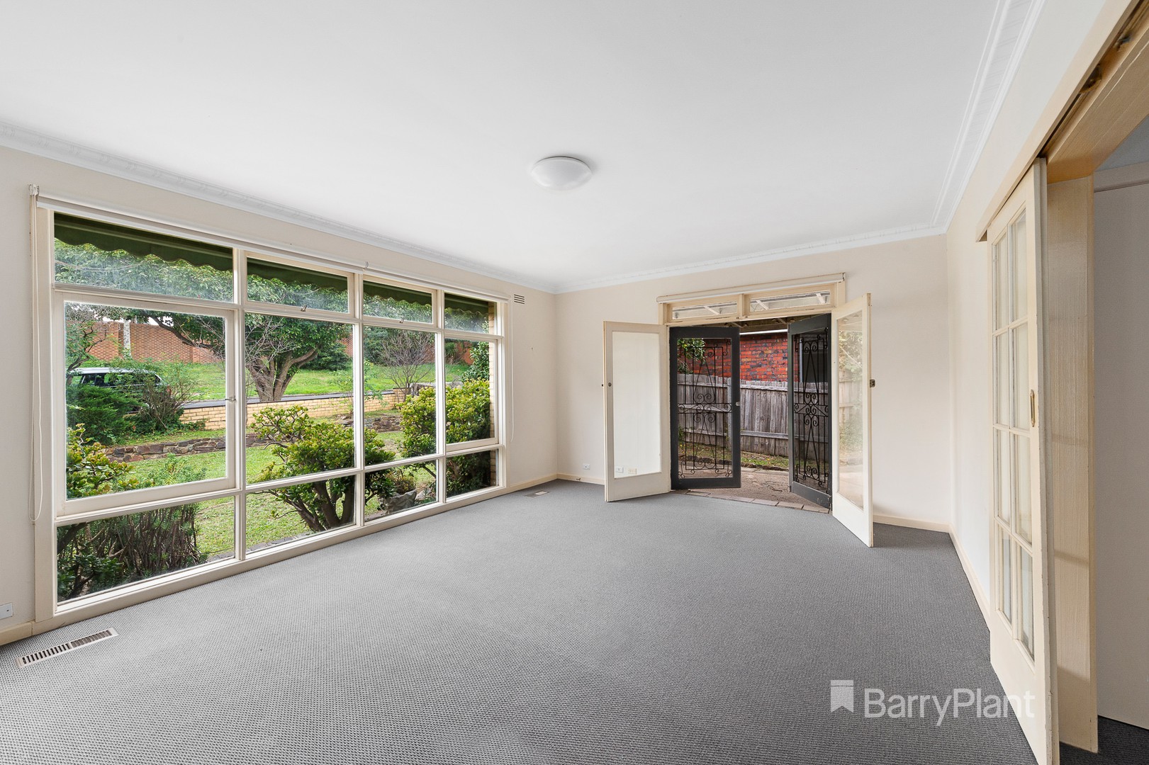 26 Carawatha Road, Doncaster, VIC 3108, Doncaster - Thumbnail 2