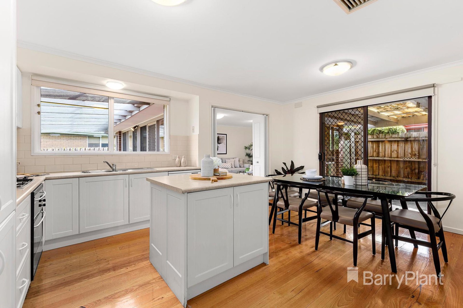 1 Dorothea CourtBundoora, VIC 3083, Bundoora - Thumbnail 2