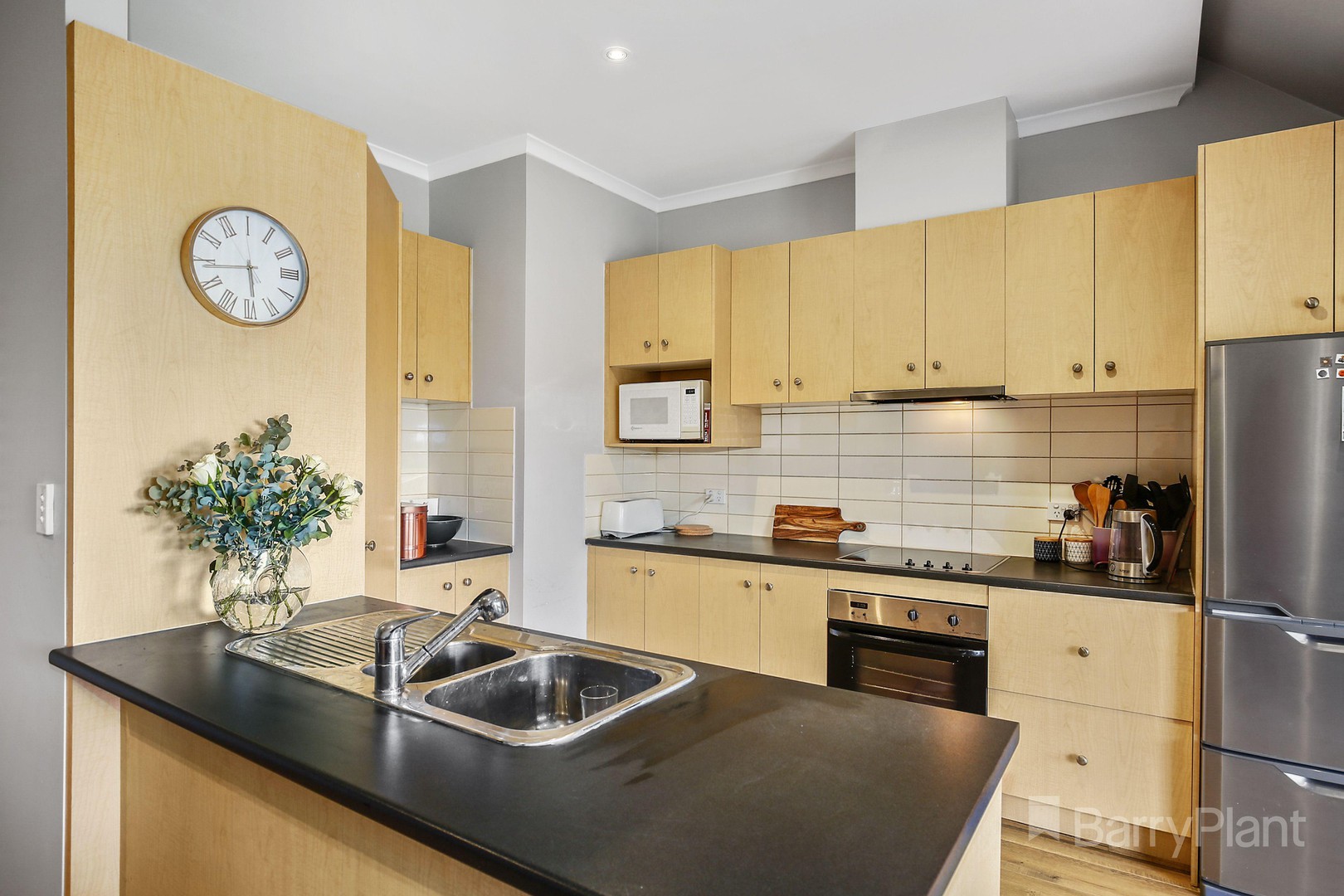 93/13-15 Hewish RoadCroydon, VIC 3136, Croydon - Thumbnail 3