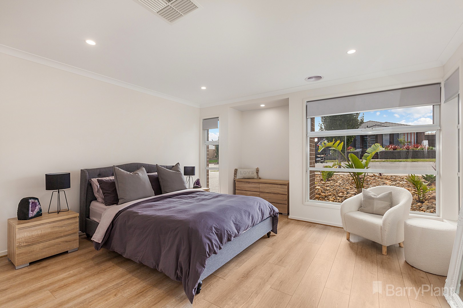 10 Wattle Street, Broadford, VIC 3658 - Thumbnail 1 - 26/04/2021