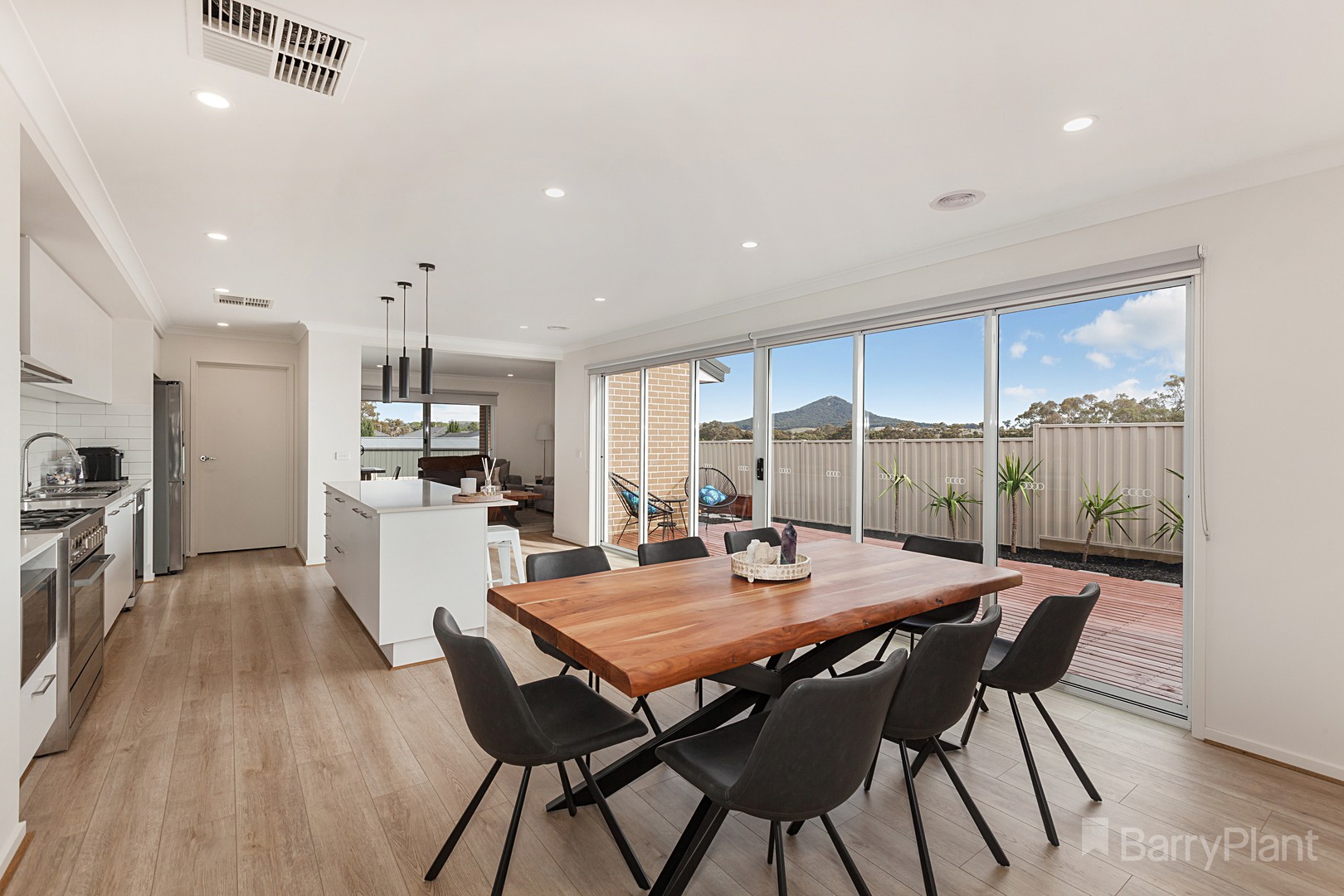 10 Wattle StreetBroadford, VIC 3658, Broadford - Thumbnail 5