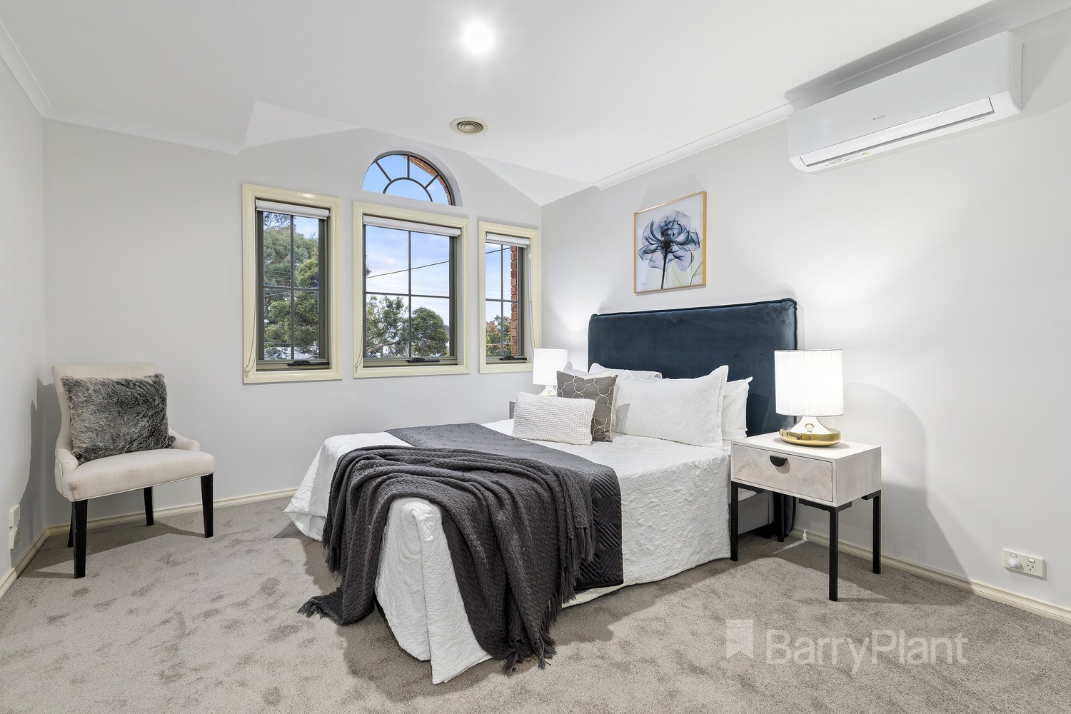 10 Sinclair CrescentMacleod, VIC 3085, Macleod - Thumbnail 5