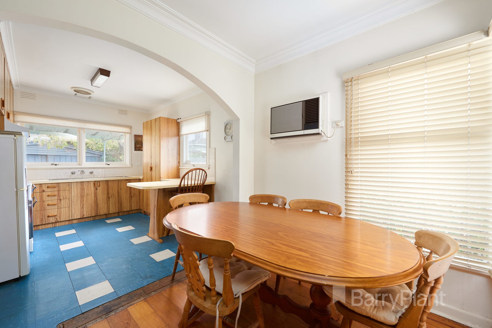8 Theodore AvenueNoble Park, VIC 3174, Noble Park - Thumbnail 5