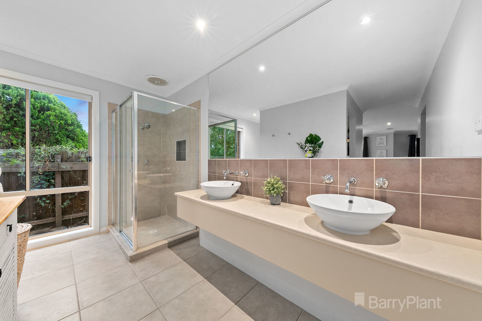 16 Henry StreetPakenham, VIC 3810, Pakenham - Thumbnail 7