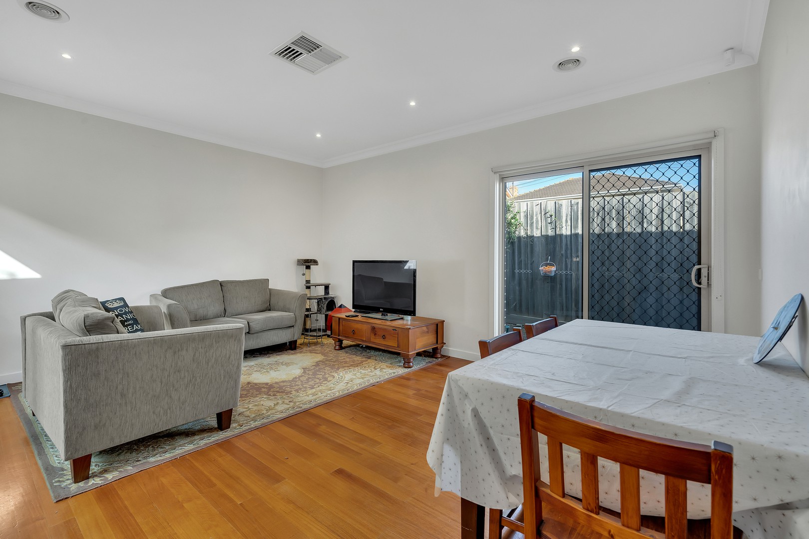 3/135 BroadwayReservoir, VIC 3073, Reservoir - Thumbnail 5