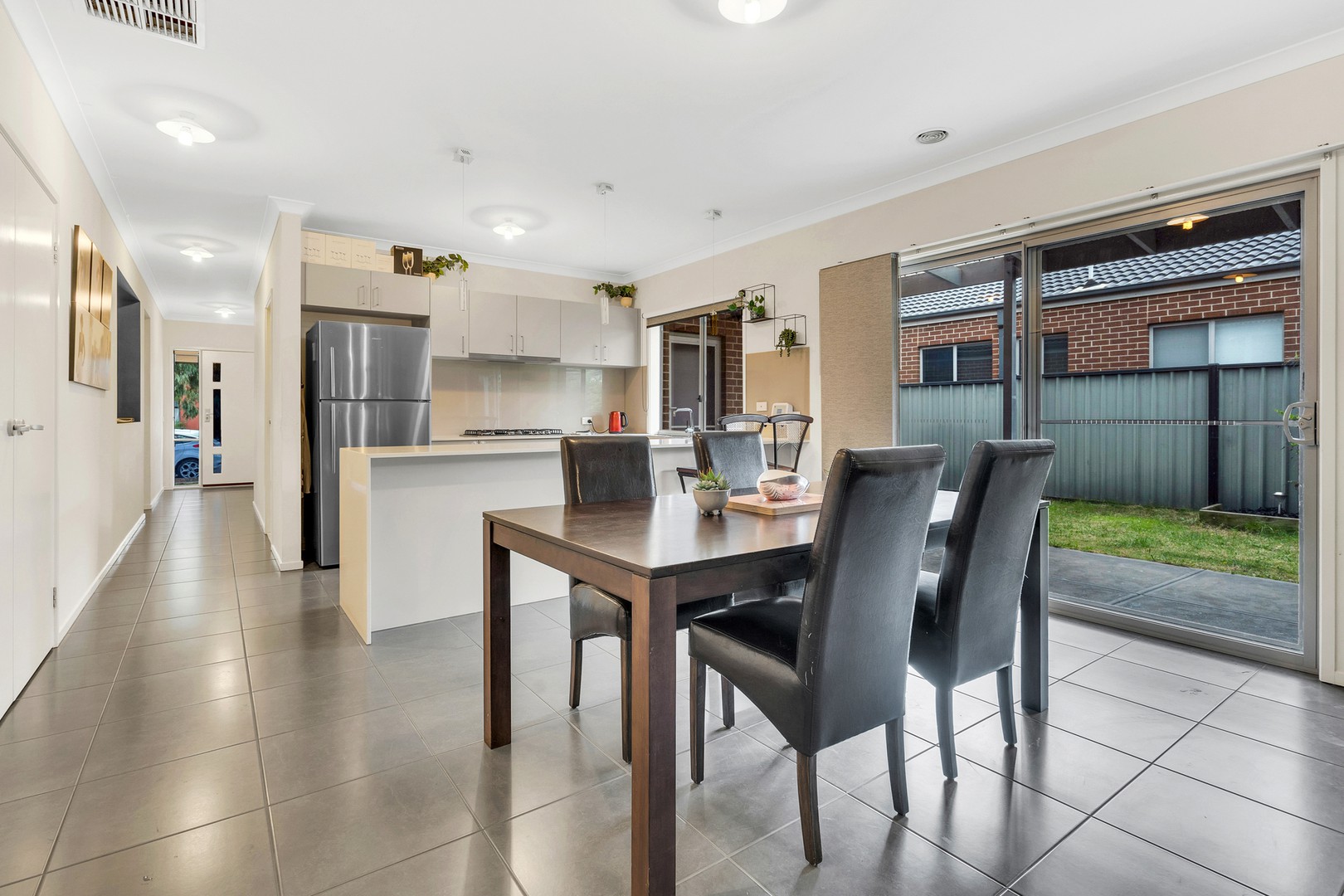 84 Moor Park DriveCraigieburn, VIC 3064, Craigieburn - Thumbnail 4
