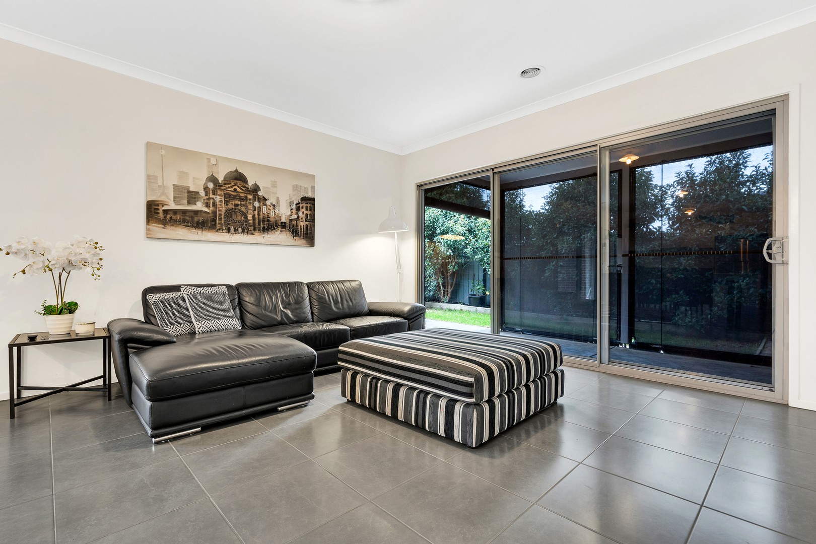 84 Moor Park DriveCraigieburn, VIC 3064, Craigieburn - Thumbnail 8