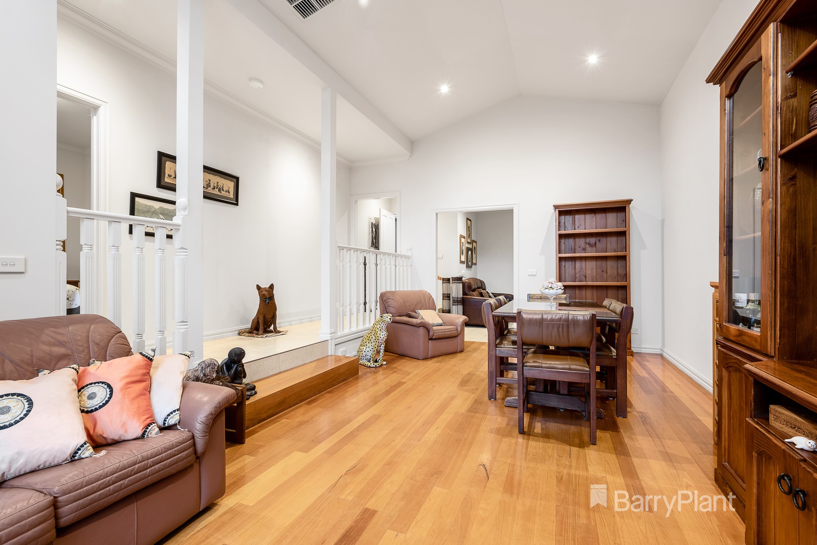 1/27 Batman Road, Eltham, VIC 3095, Eltham - Thumbnail 2