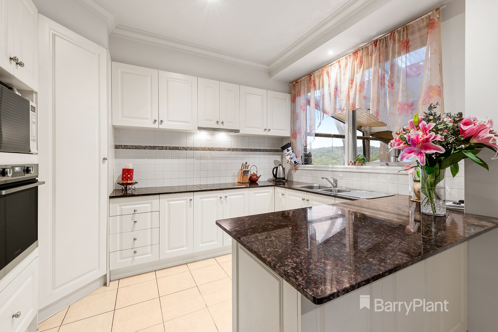 1/27 Batman Road, Eltham, VIC 3095, Eltham - Thumbnail 3