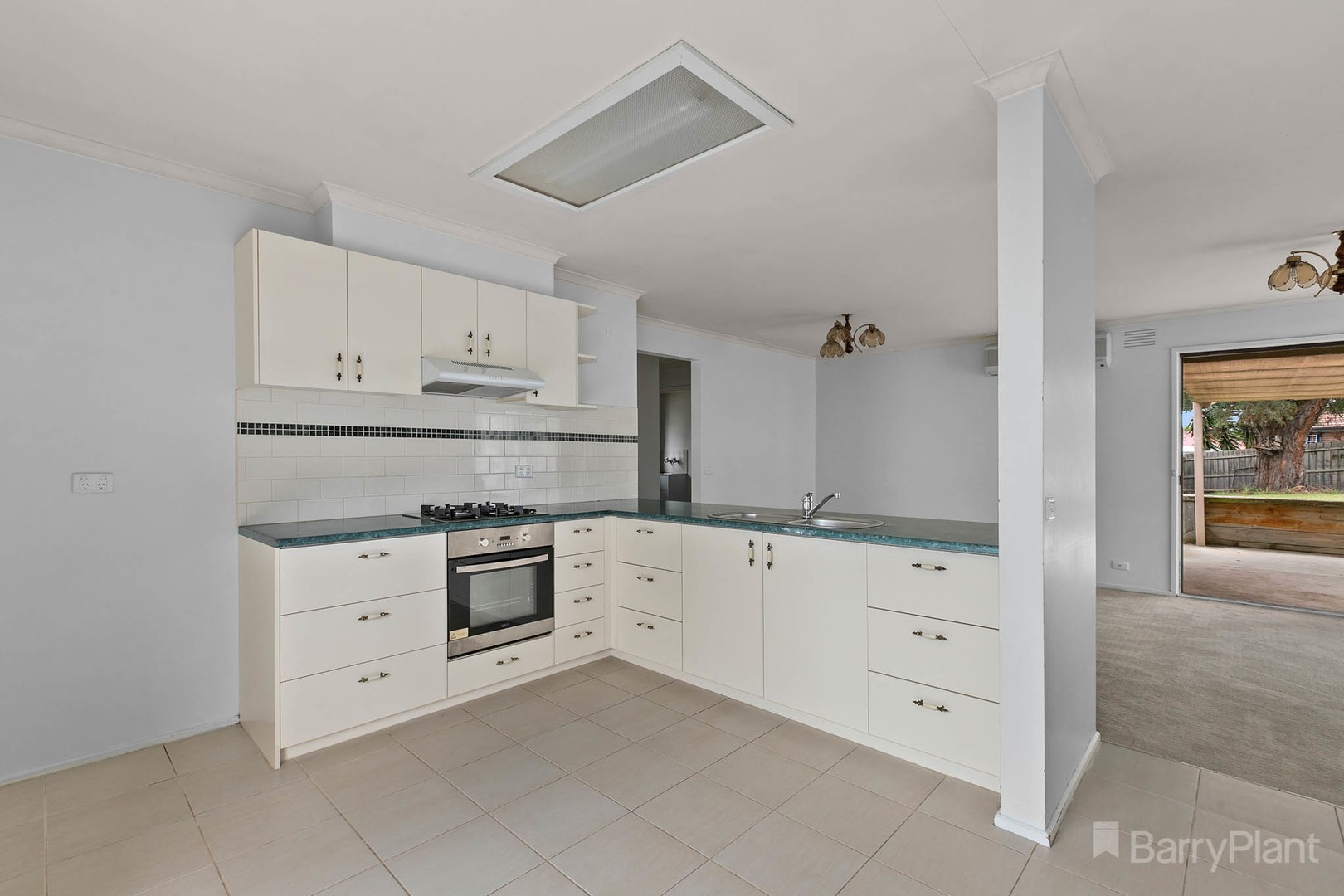 3 Vine CourtNarre Warren, VIC 3805, Narre Warren - Thumbnail 3