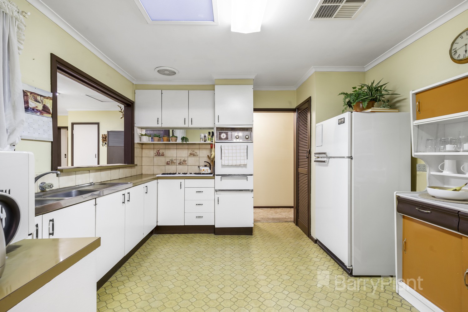 18 Sainsbury AvenueGreensborough, VIC 3088, Greensborough - Thumbnail 3