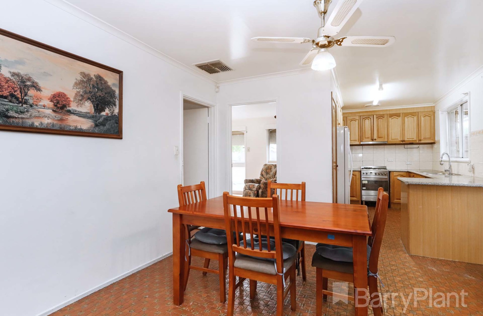 10 Dundee StreetSt Albans, VIC 3021, St Albans - Thumbnail 4