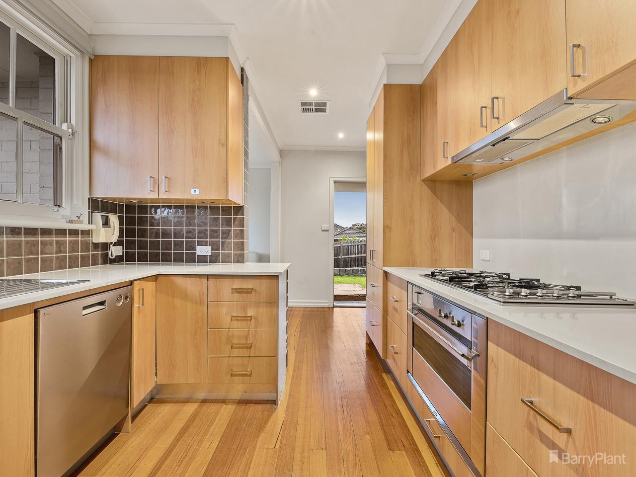 10 Arapilles Drive, Templestowe Lower, VIC 3107, Templestowe Lower - Thumbnail 2