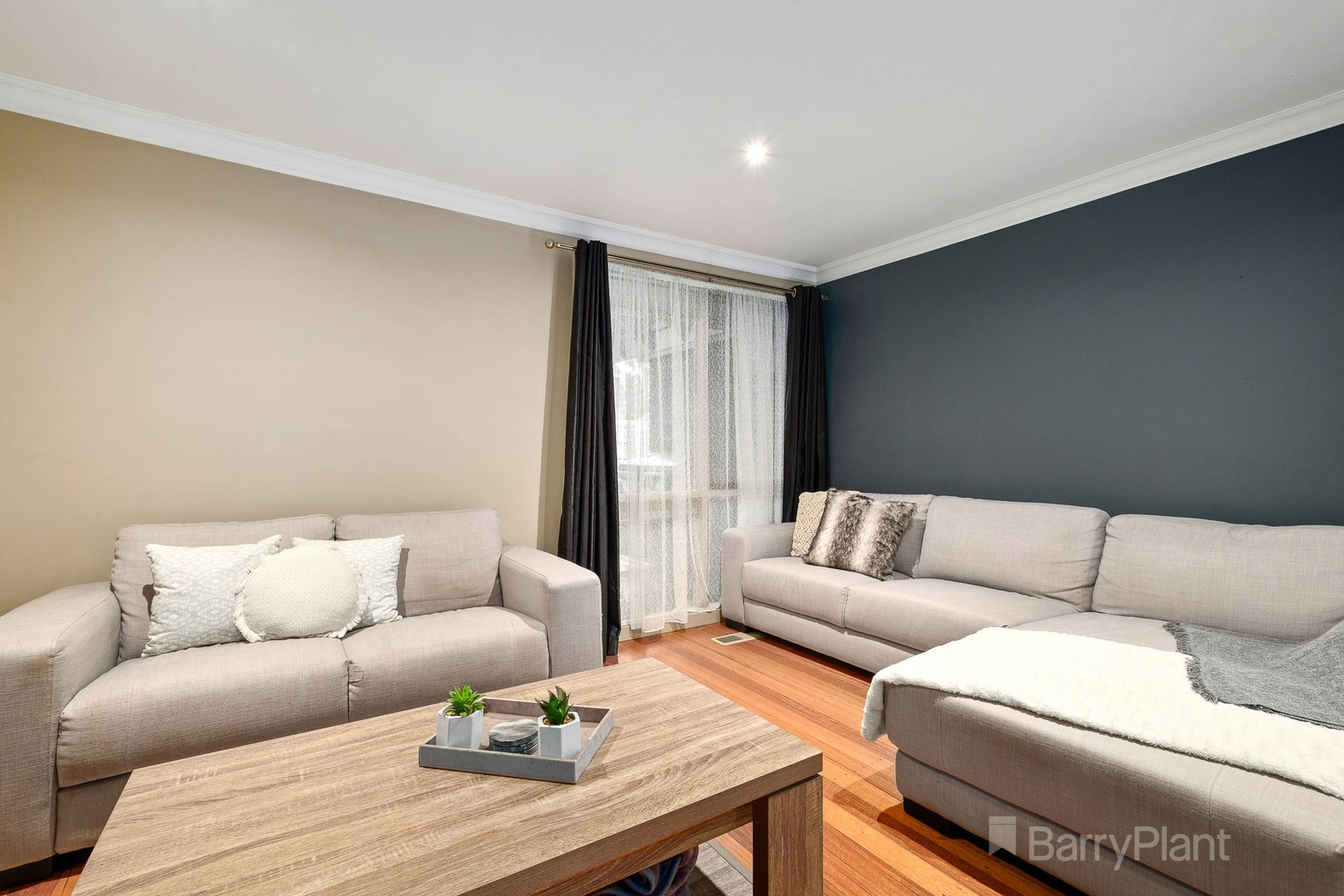 50 Saxonwood DriveNarre Warren, VIC 3805, Narre Warren - Thumbnail 3