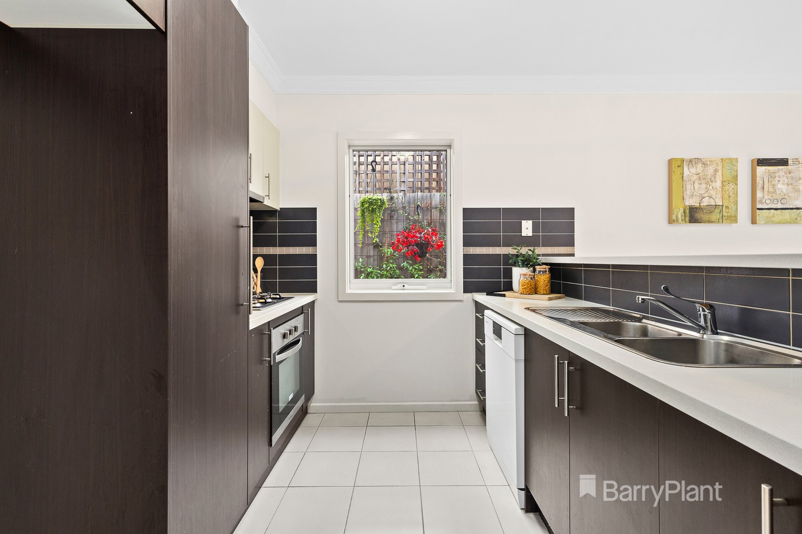 62 Woiwurung CrescentCoburg, VIC 3058, Coburg - Thumbnail 4