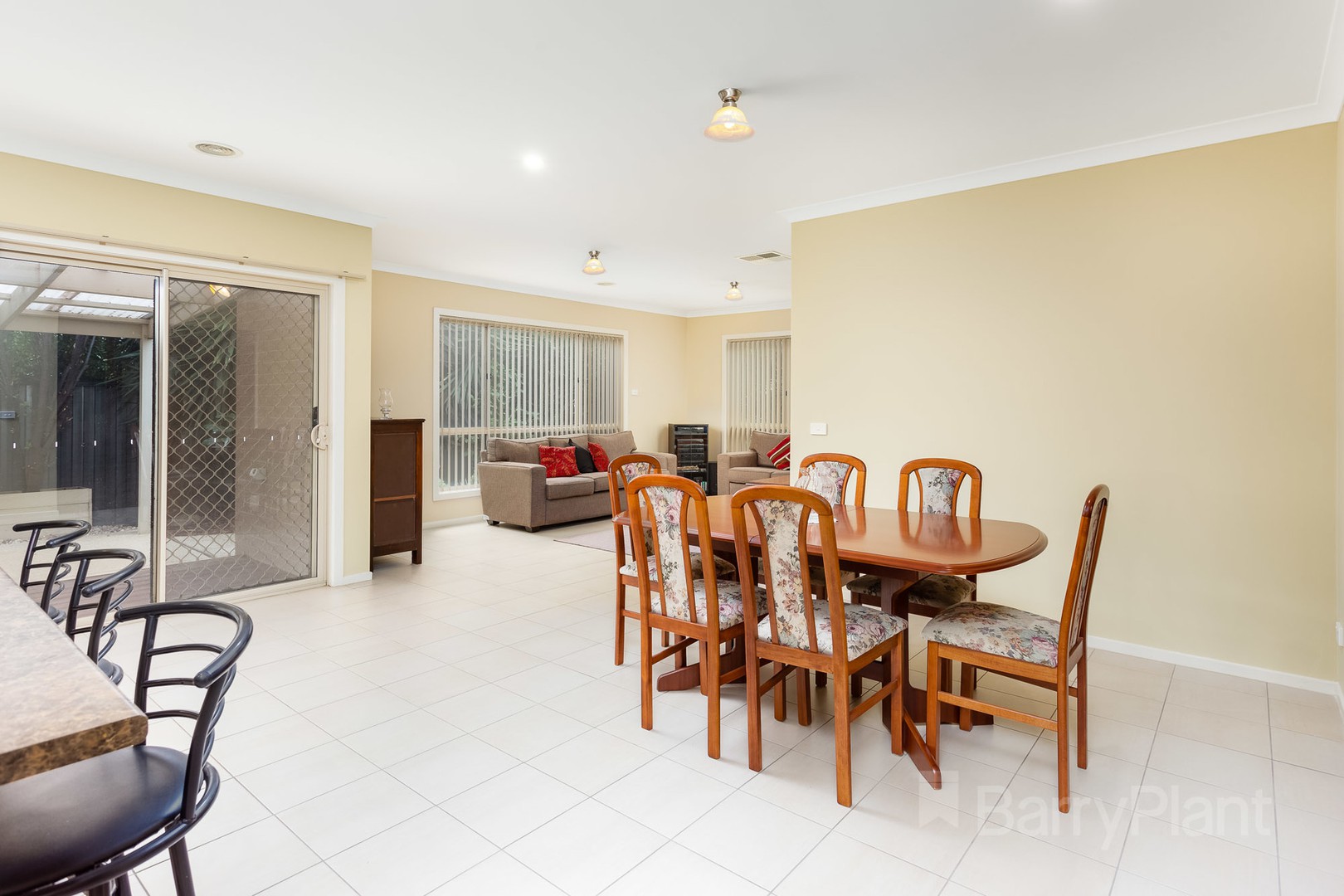 35 Wylie WayPoint Cook, VIC 3030, Point Cook - Thumbnail 6