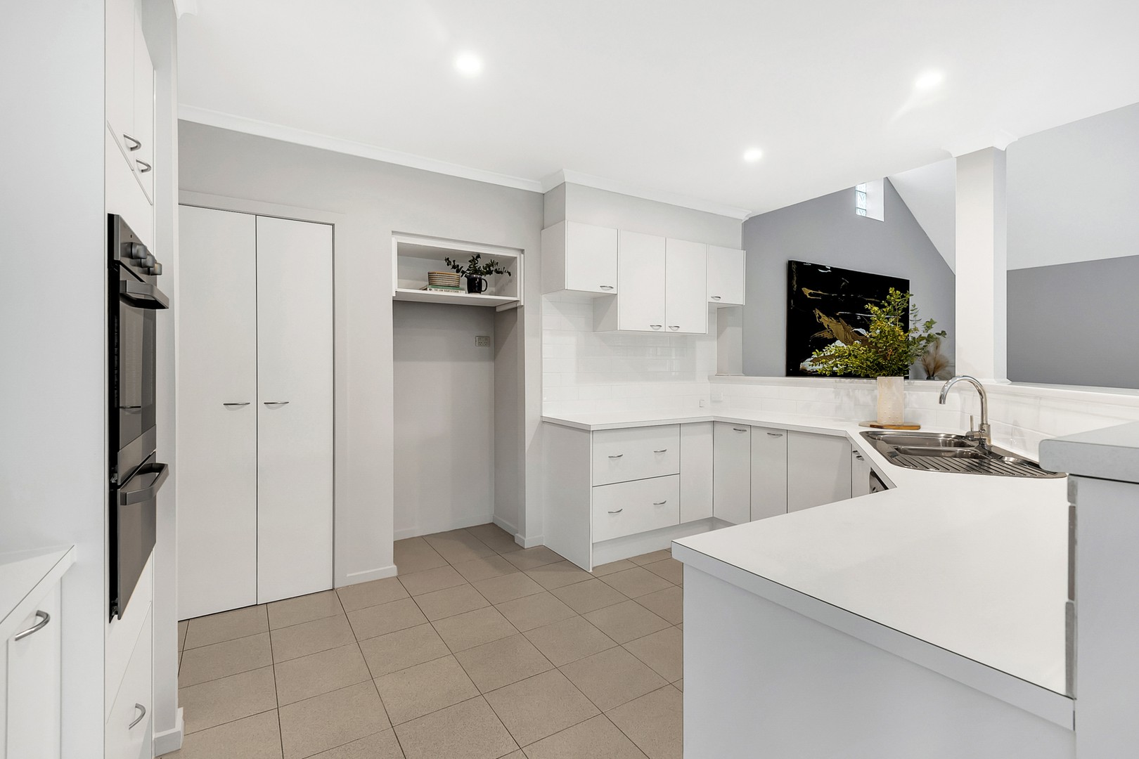 2 Kentmere CourtGreenvale, VIC 3059, Greenvale - Thumbnail 5
