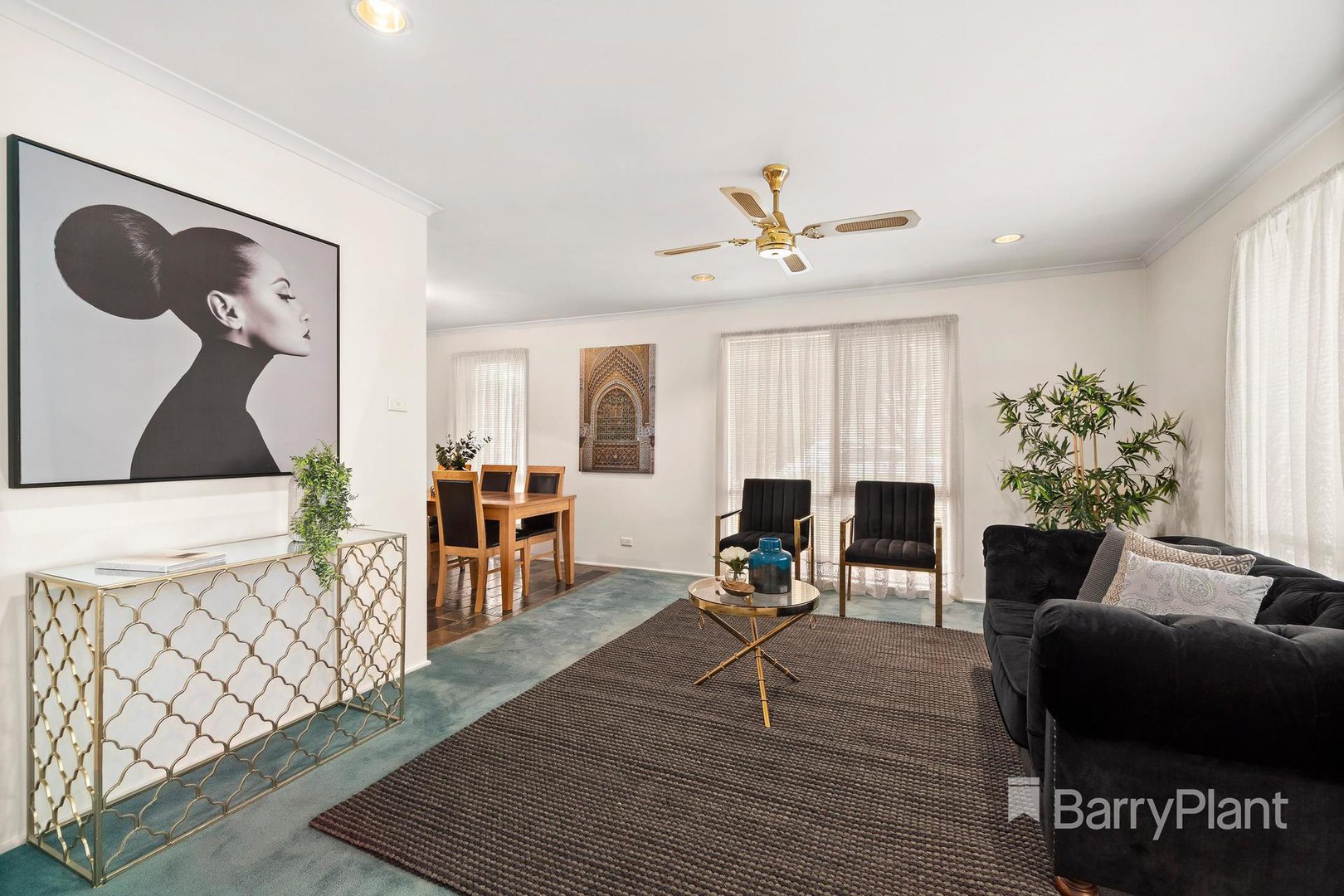 10 Borrowdale CourtMill Park, VIC 3082, Mill Park - Thumbnail 2