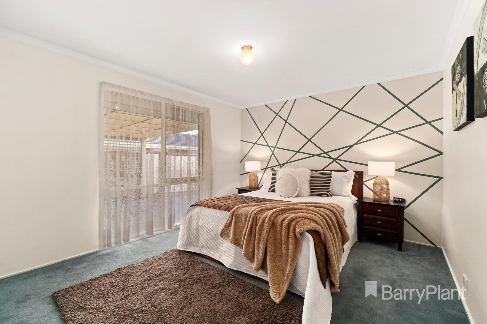 10 Borrowdale CourtMill Park, VIC 3082, Mill Park - Thumbnail 6