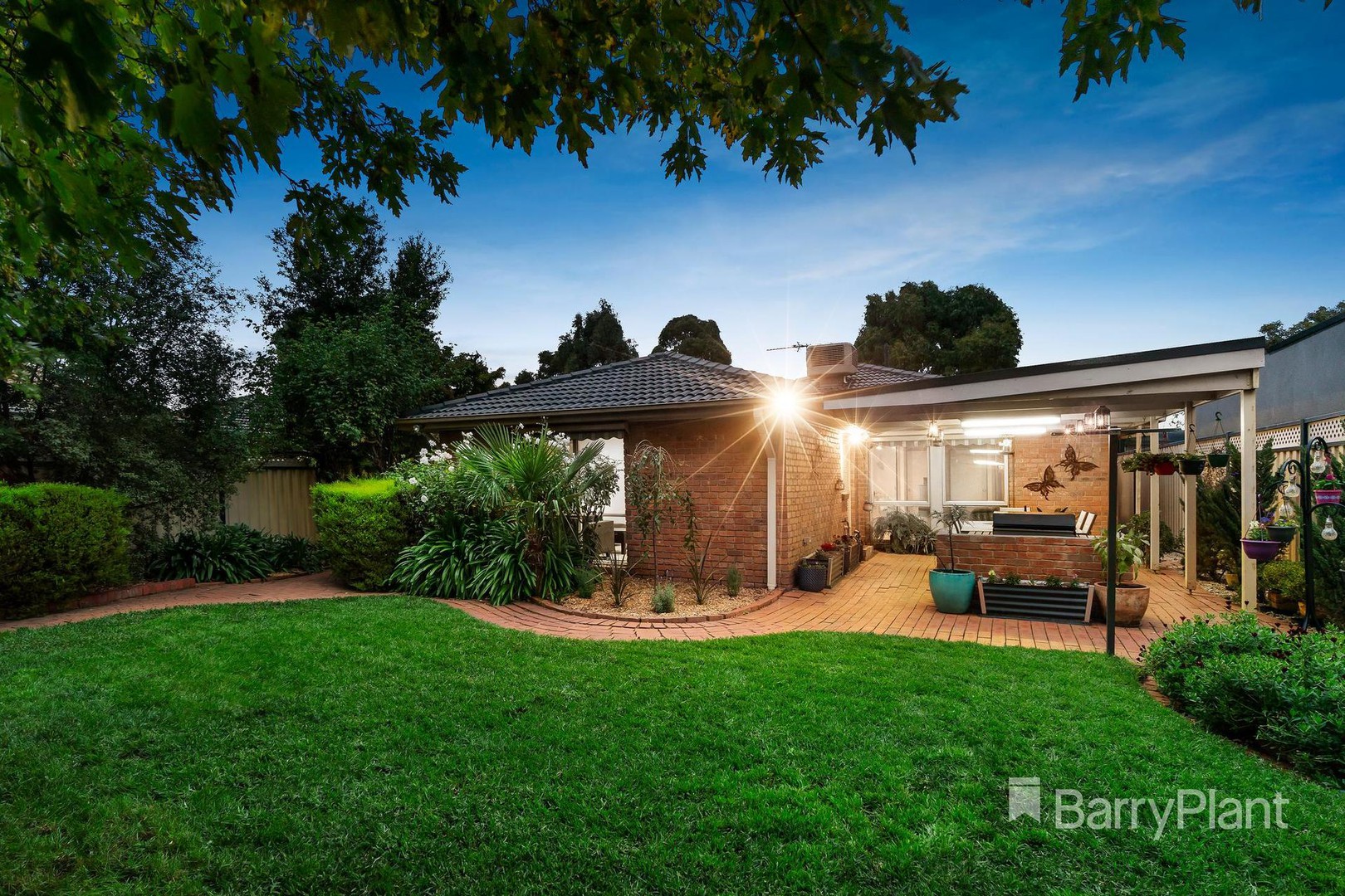 45 Hobson CrescentMill Park, VIC 3082, Mill Park - Thumbnail 8