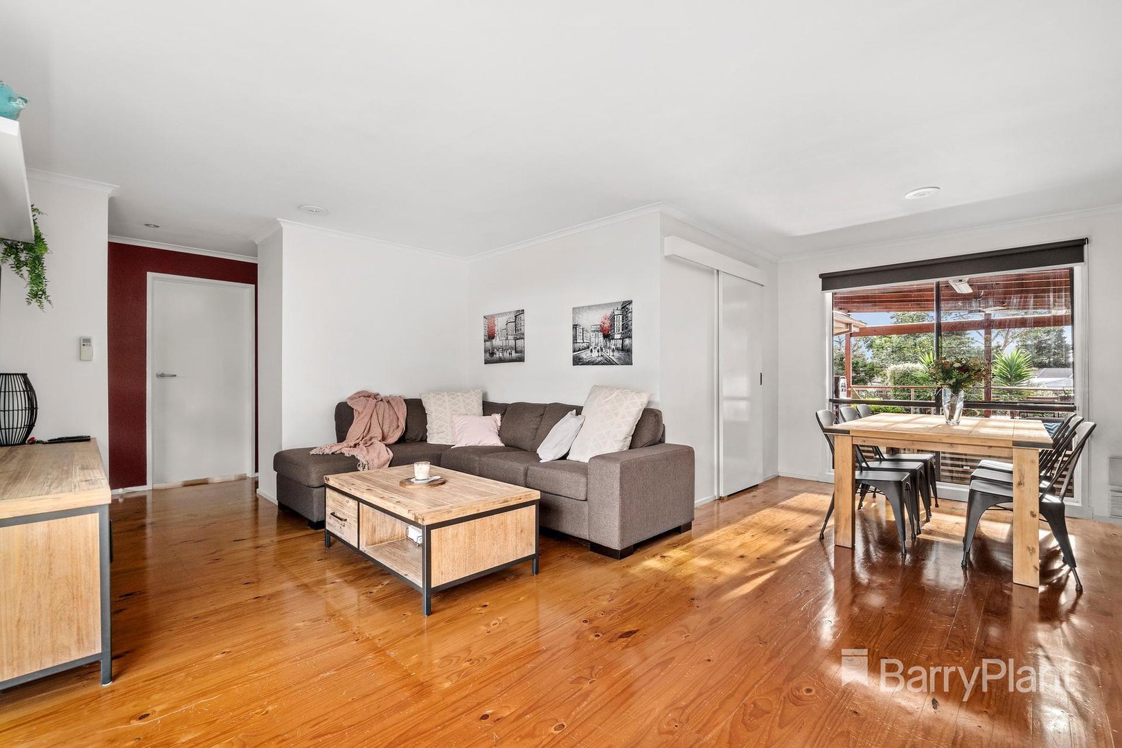 31 McLaughlin CrescentMill Park, VIC 3082, Mill Park - Thumbnail 4