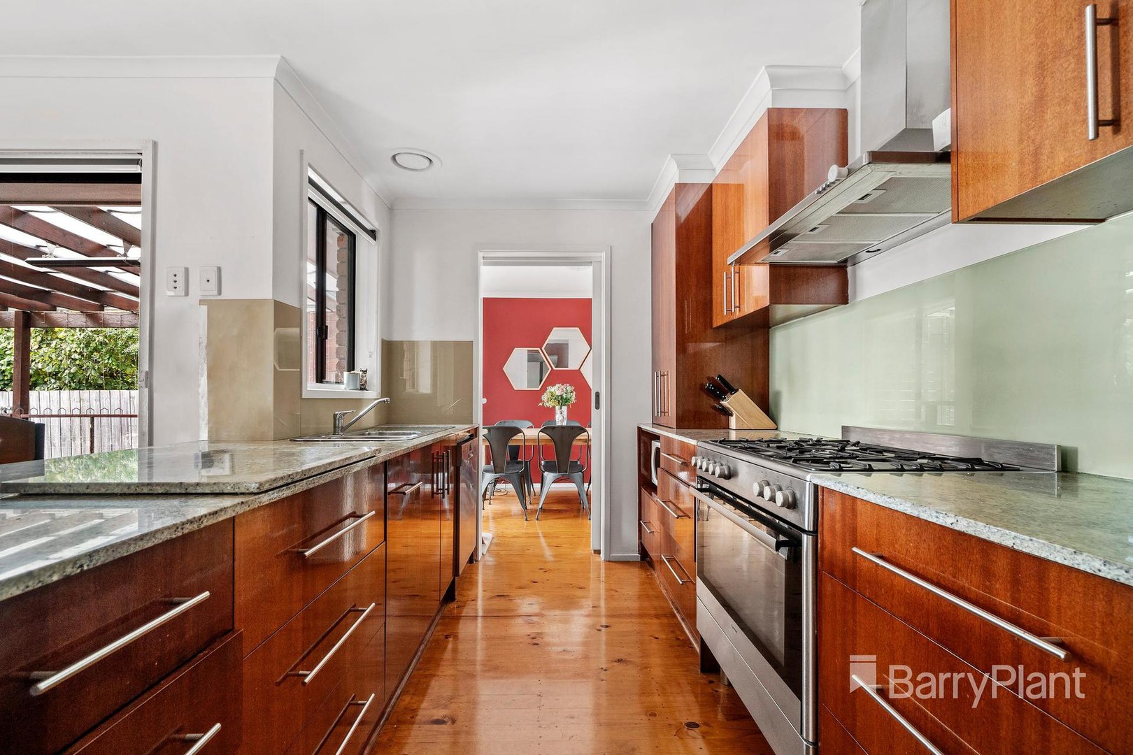 31 McLaughlin CrescentMill Park, VIC 3082, Mill Park - Thumbnail 5