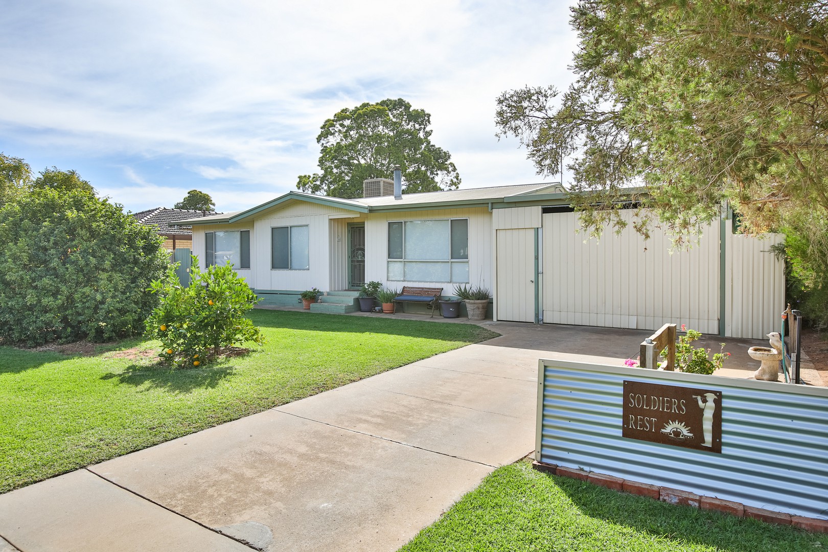 24 William StreetGol Gol, NSW 2738